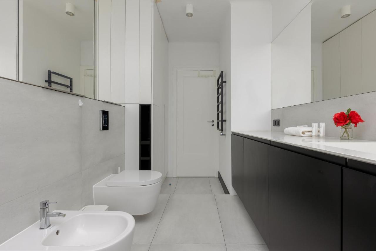 Trendy Apartment Marszalkowska With City View Near Ogrod Saski By Noclegi Renters Varşovia Exterior foto